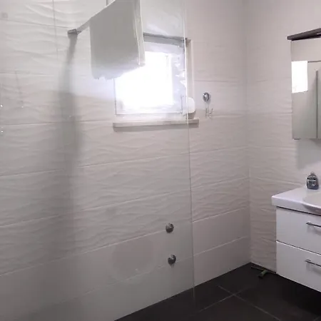 Apartman Jakov Apartment *