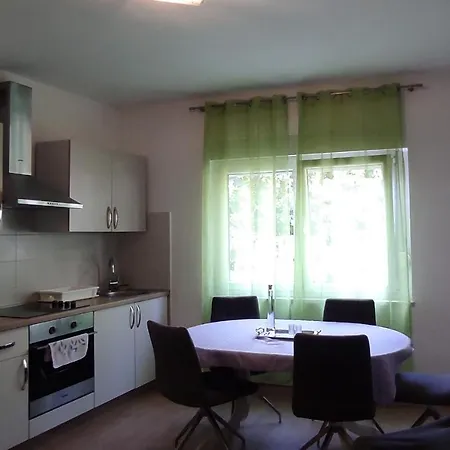 Apartman Jakov Apartment